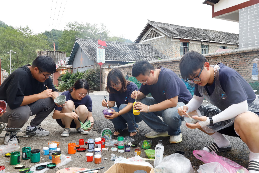 afbeb760f54e4befafe08c629e92f7c4.png 三下乡57.png