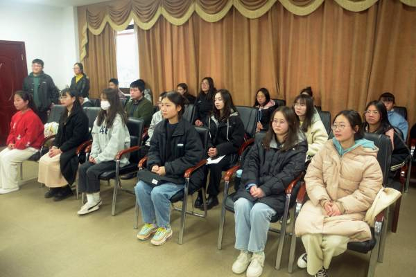 fb881ac51ee84f69bc07c37a66a68c6d.png 三.png