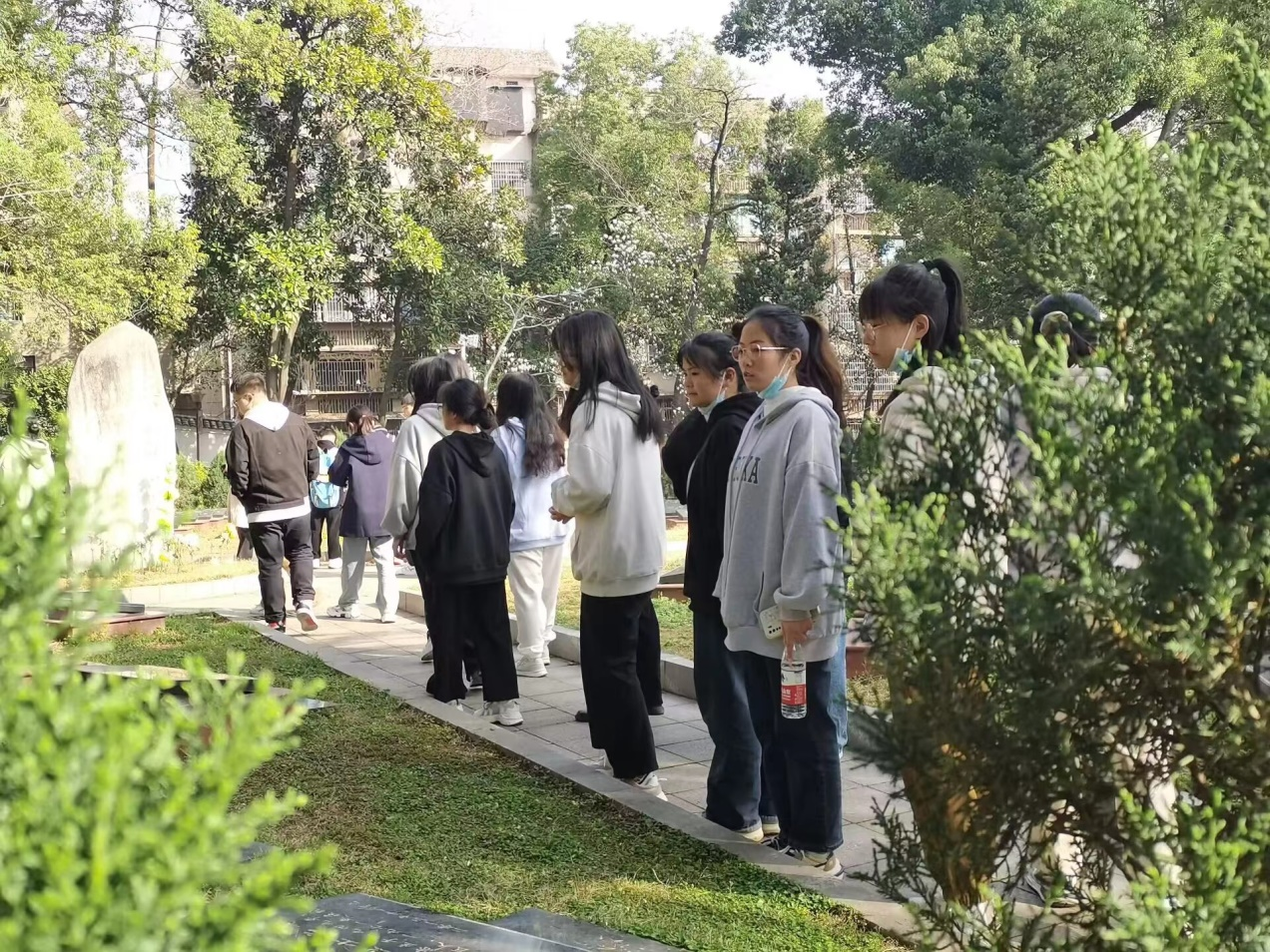 4bc1e327dee343ba949e7eba2fb4364e.png 图片2.png