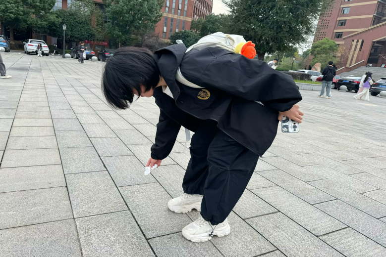 2355dfd649f94474bf26b6e14be36950.png 2355dfd649f94474bf26b6e14be36950.png